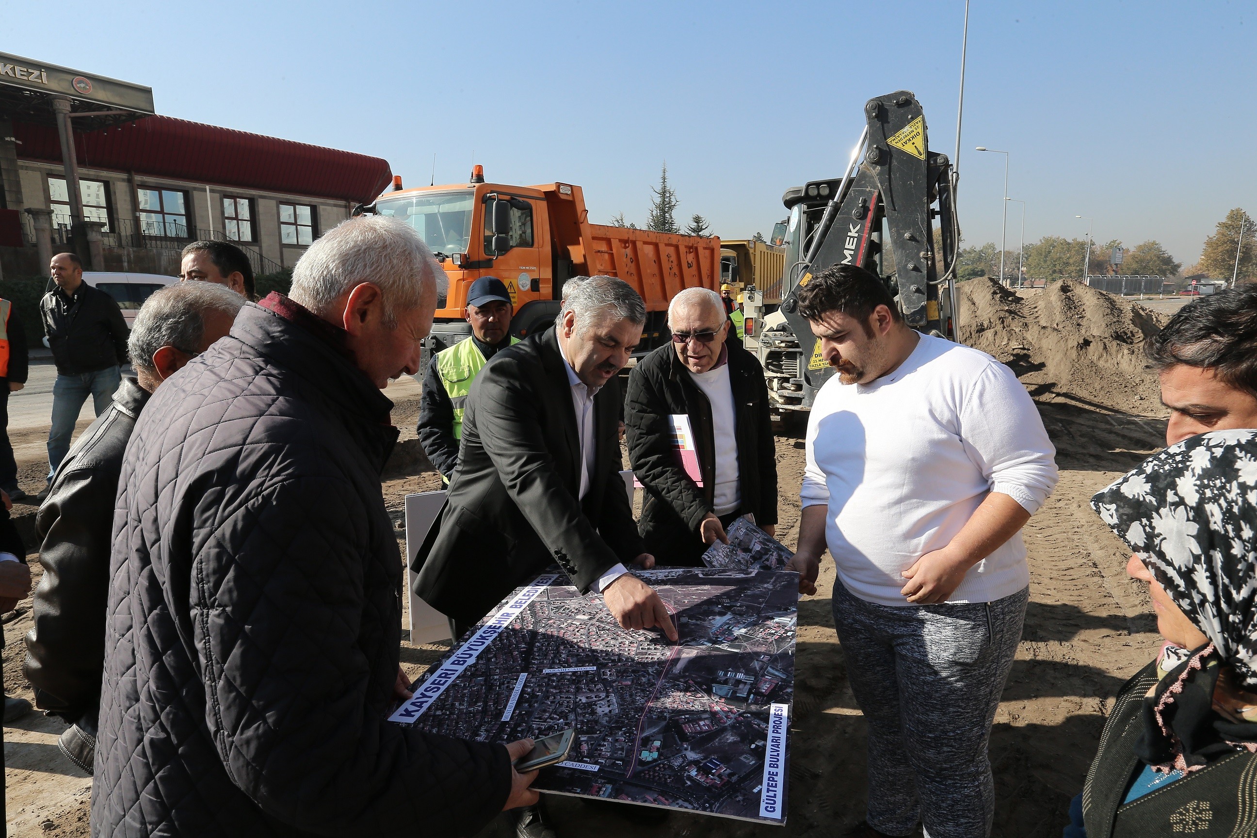 Başkan Çelik Gültepe Bulvarı’nda