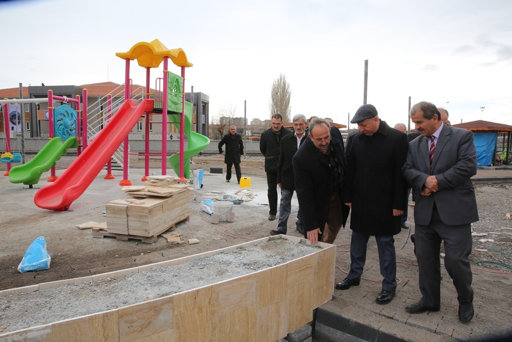 Çolakbayrakdar Cırgalan’da incelemelerde bulundu