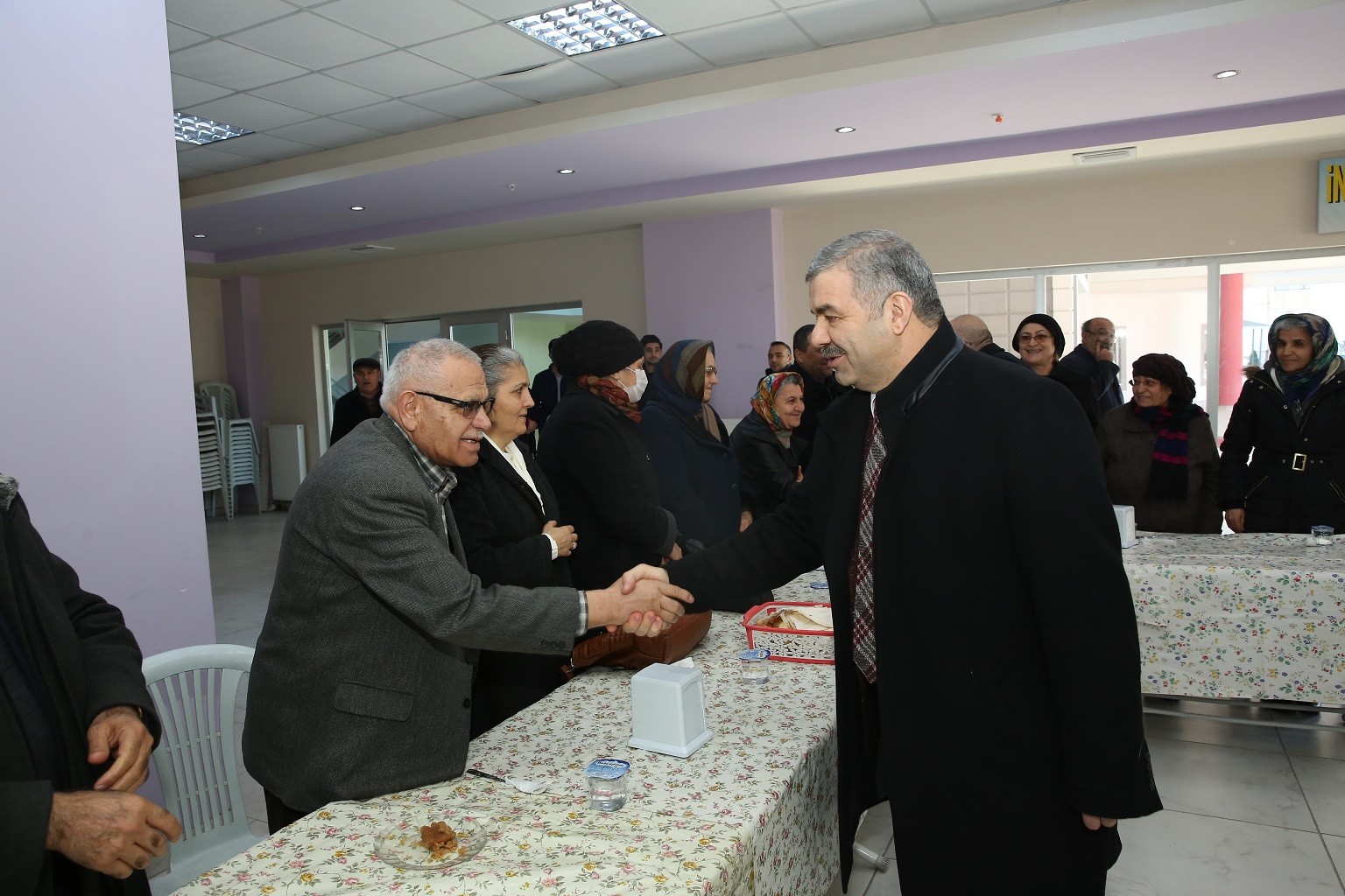 Başkan Çelik, Cem Evi’nde Kavut Yemeğine katıldı