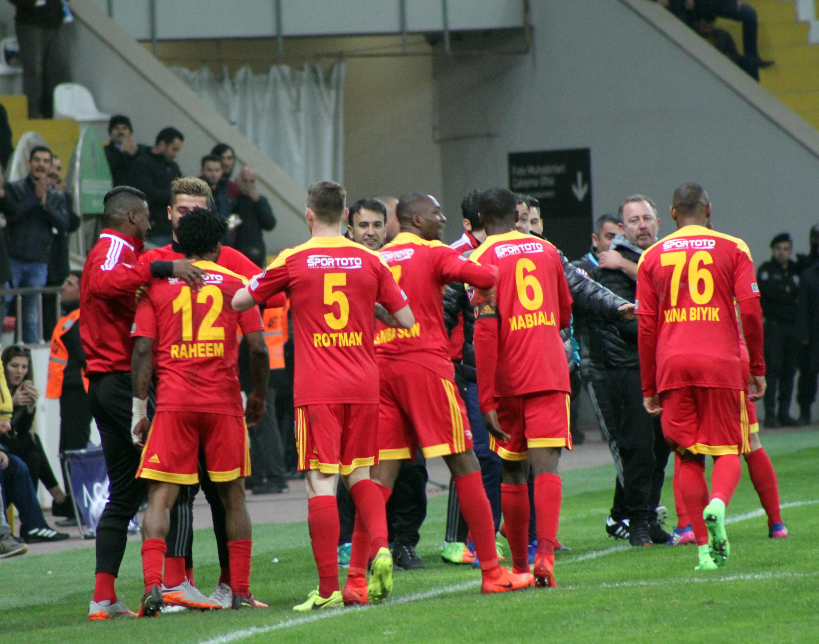 Kayserispor 90+3’de yıkıldı