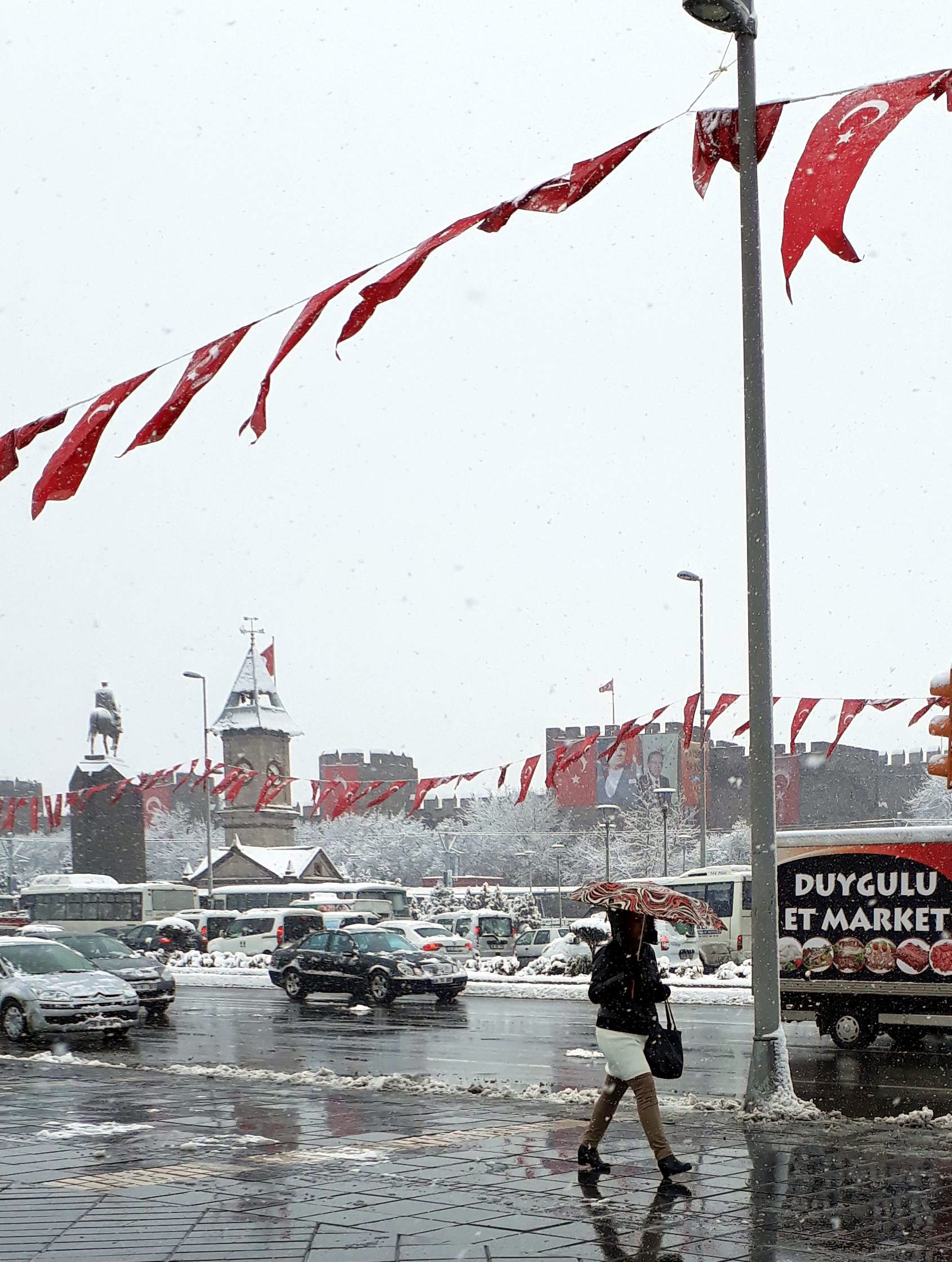 Kayseri’de Mart Ayında Kar Sürprizi