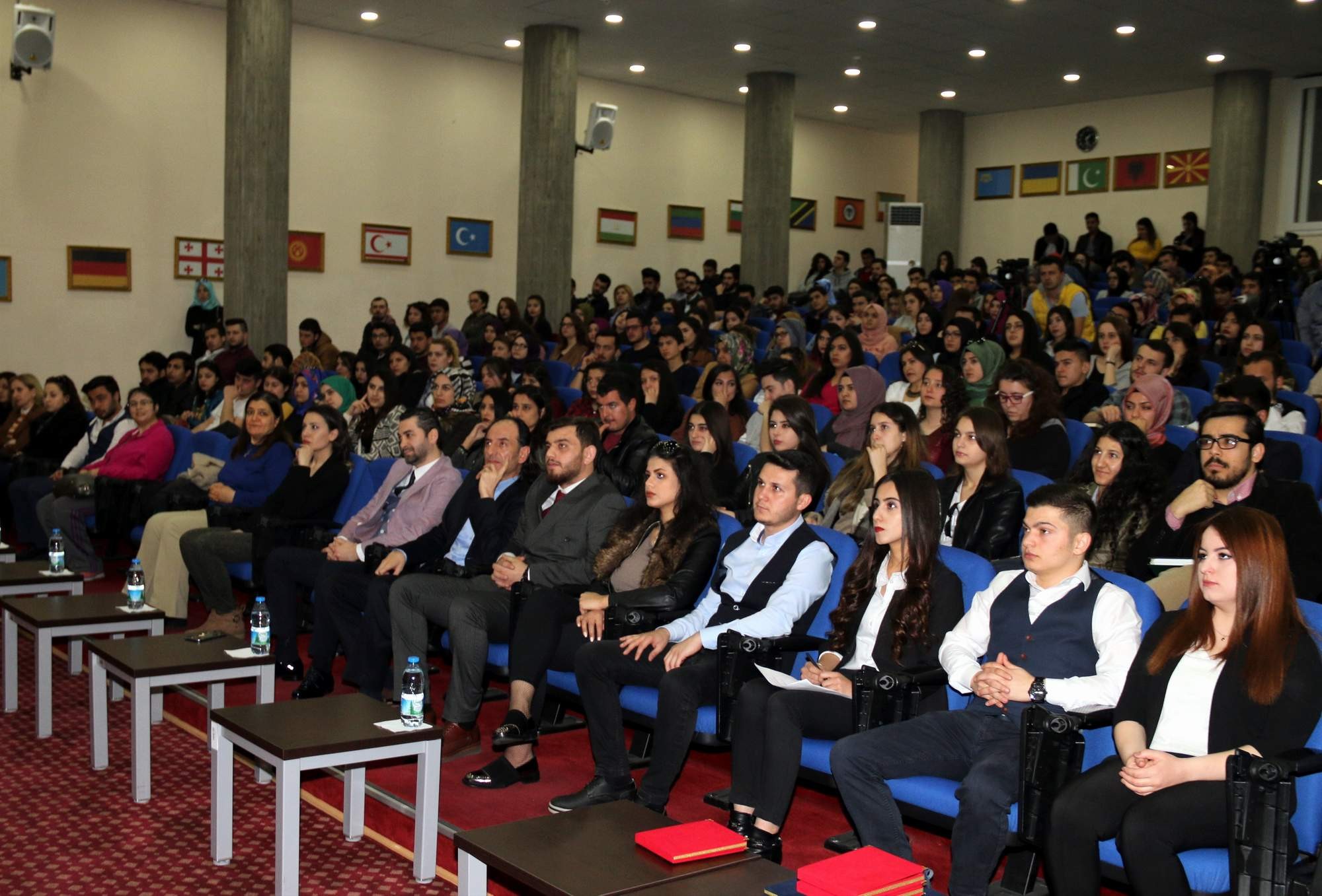 ERÜ’de ‘Kırsalda Kadın ve Çocuk’ Konulu Sergi Düzenlendi