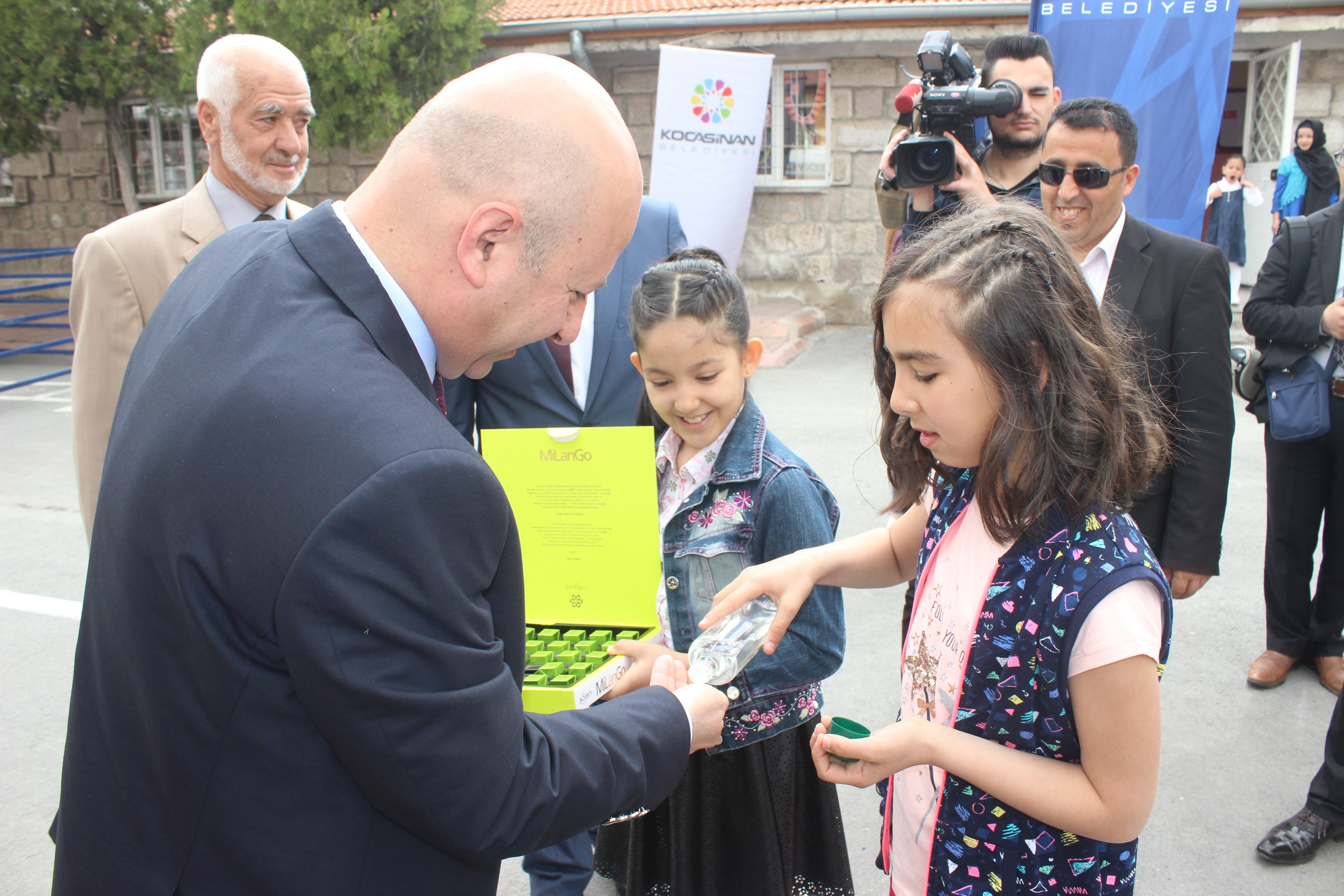 İlkokul öğrencilerine ‘Kocasinan Çocuk’ Dergisi hediye edildi