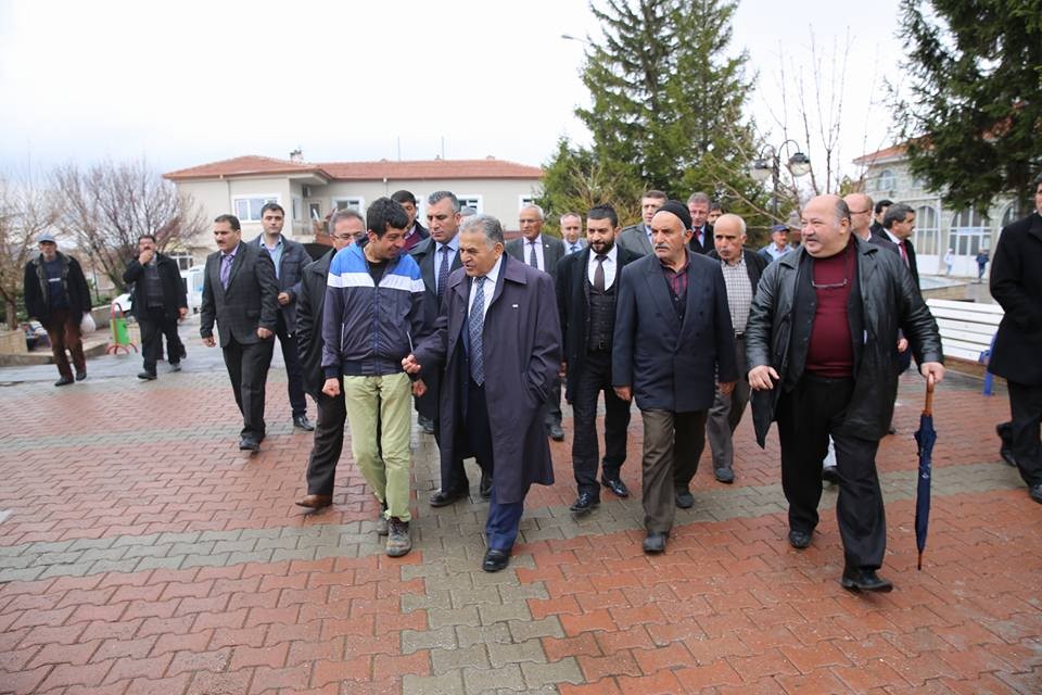 Başkan Büyükkılıç, Kıranardı halkı ile beraber