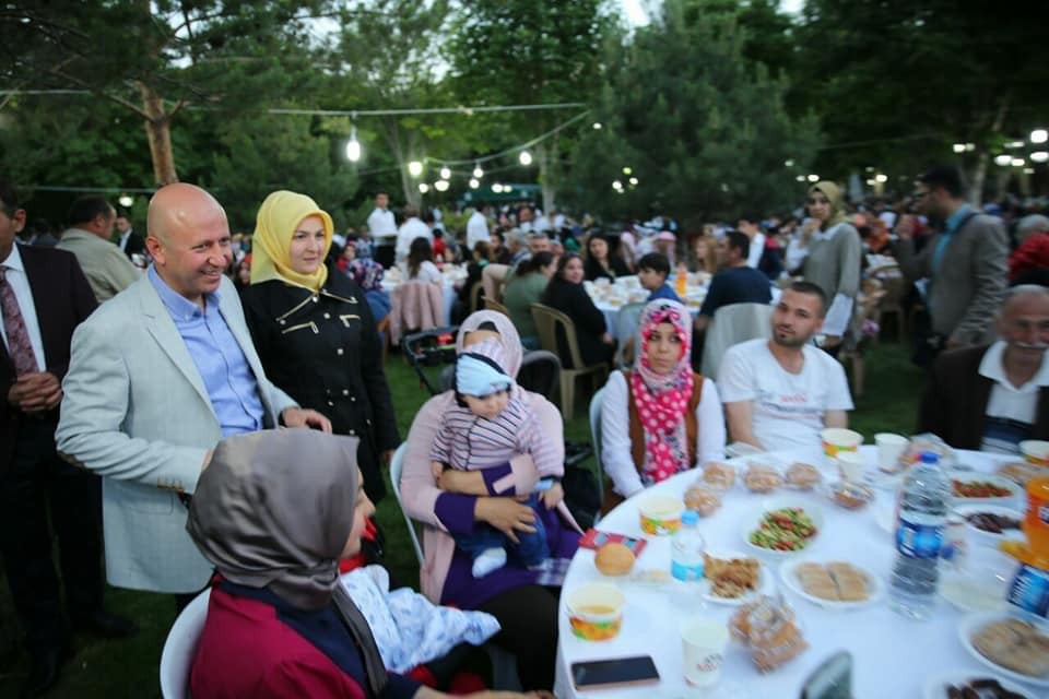 Kocasinan Belediyesi ailesi, iftar sofrasında buluştu