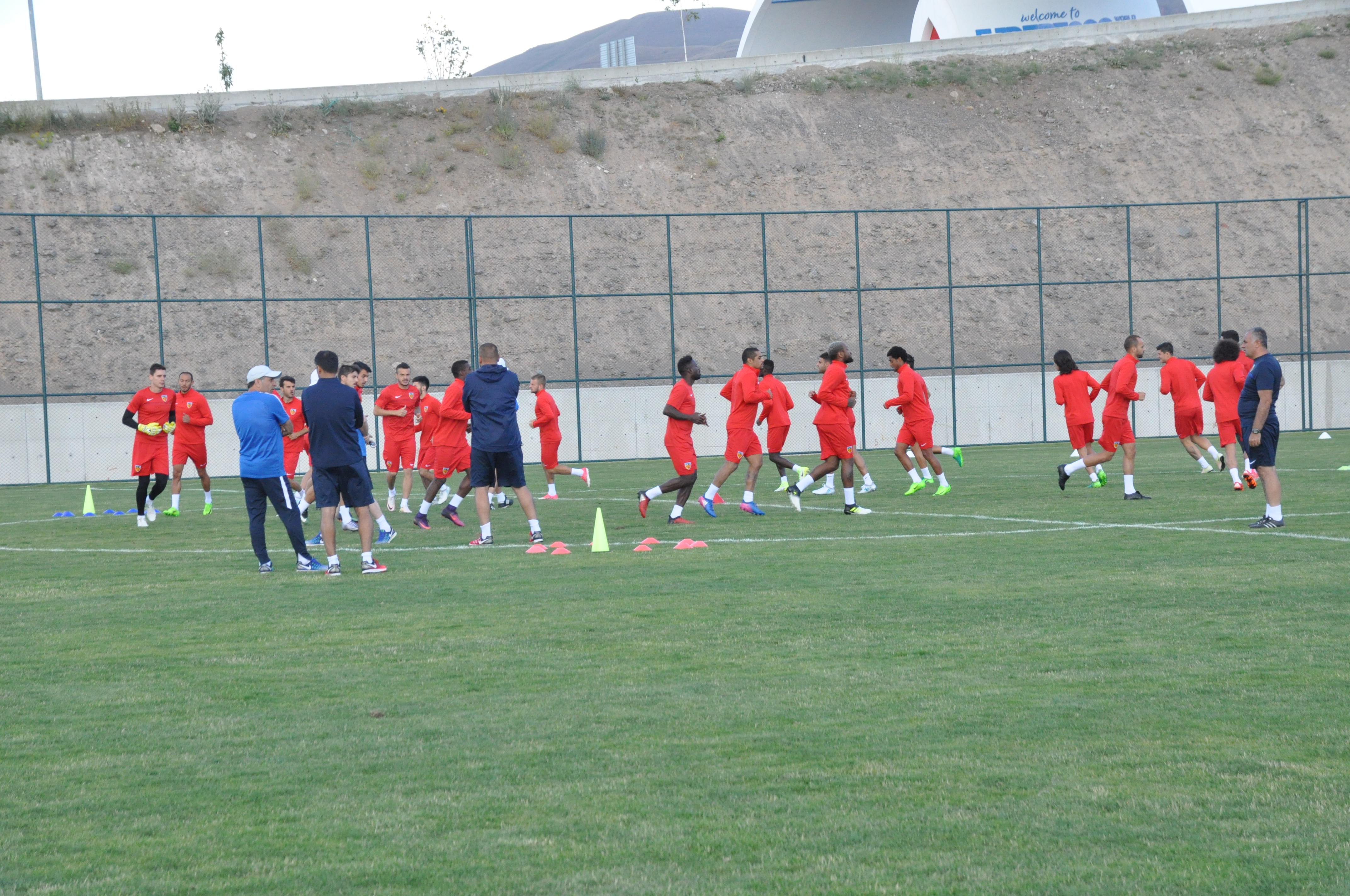 KAYSERİPOR’UN ERZURUM KAMPI SONA ERDİ