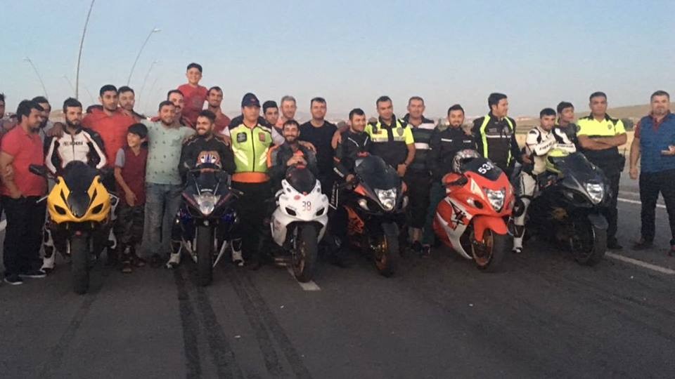 Kayserili moto drag yarışçıları Konya yolcusu