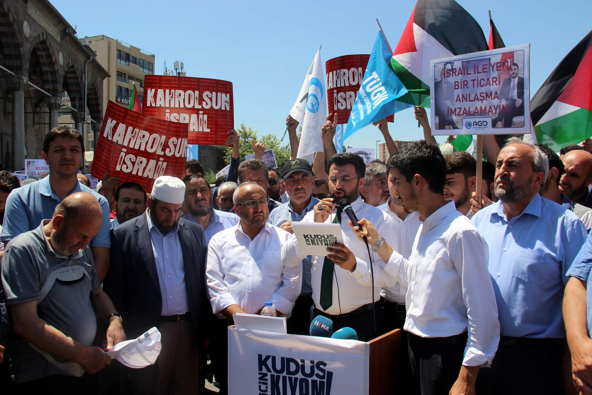 Kayseri’deki Kudüs protestolarında İsrail bayrağı yaktılar