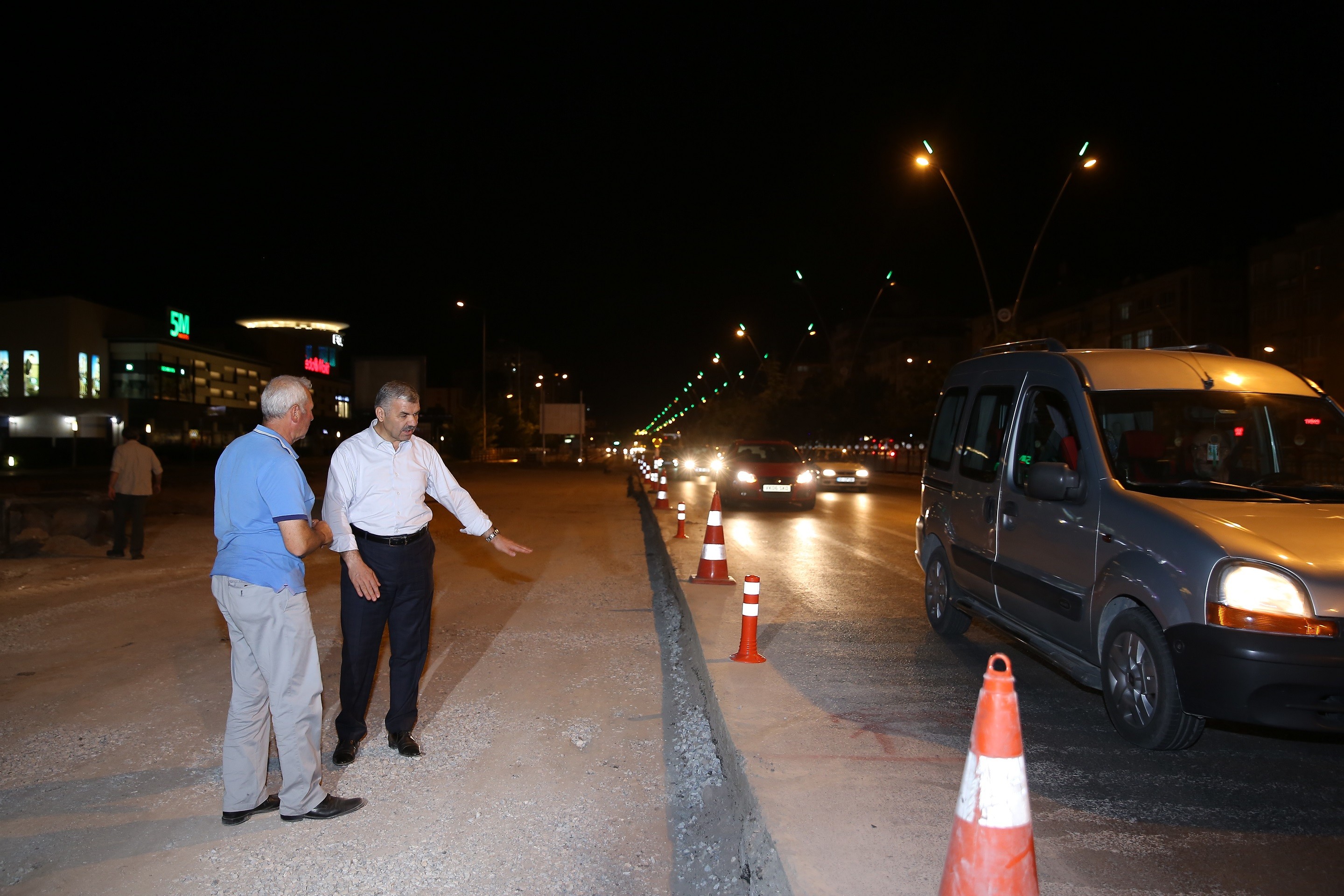 Başkan Çelik’ten gece denetimi