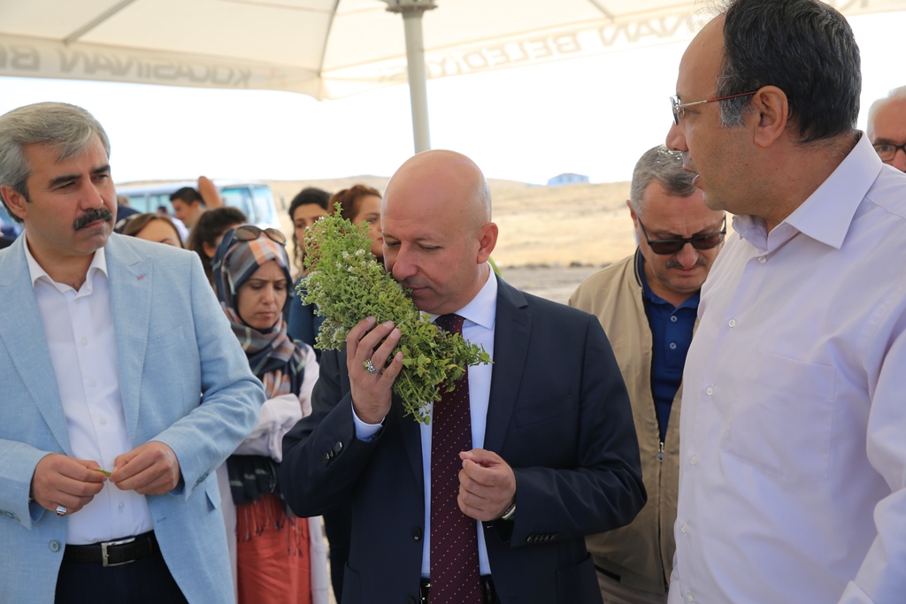 Çolakbayrakdar, “Kayseri tarım şehri olarak anılacaksa bunun yolu Kocasinan’dan geçer”