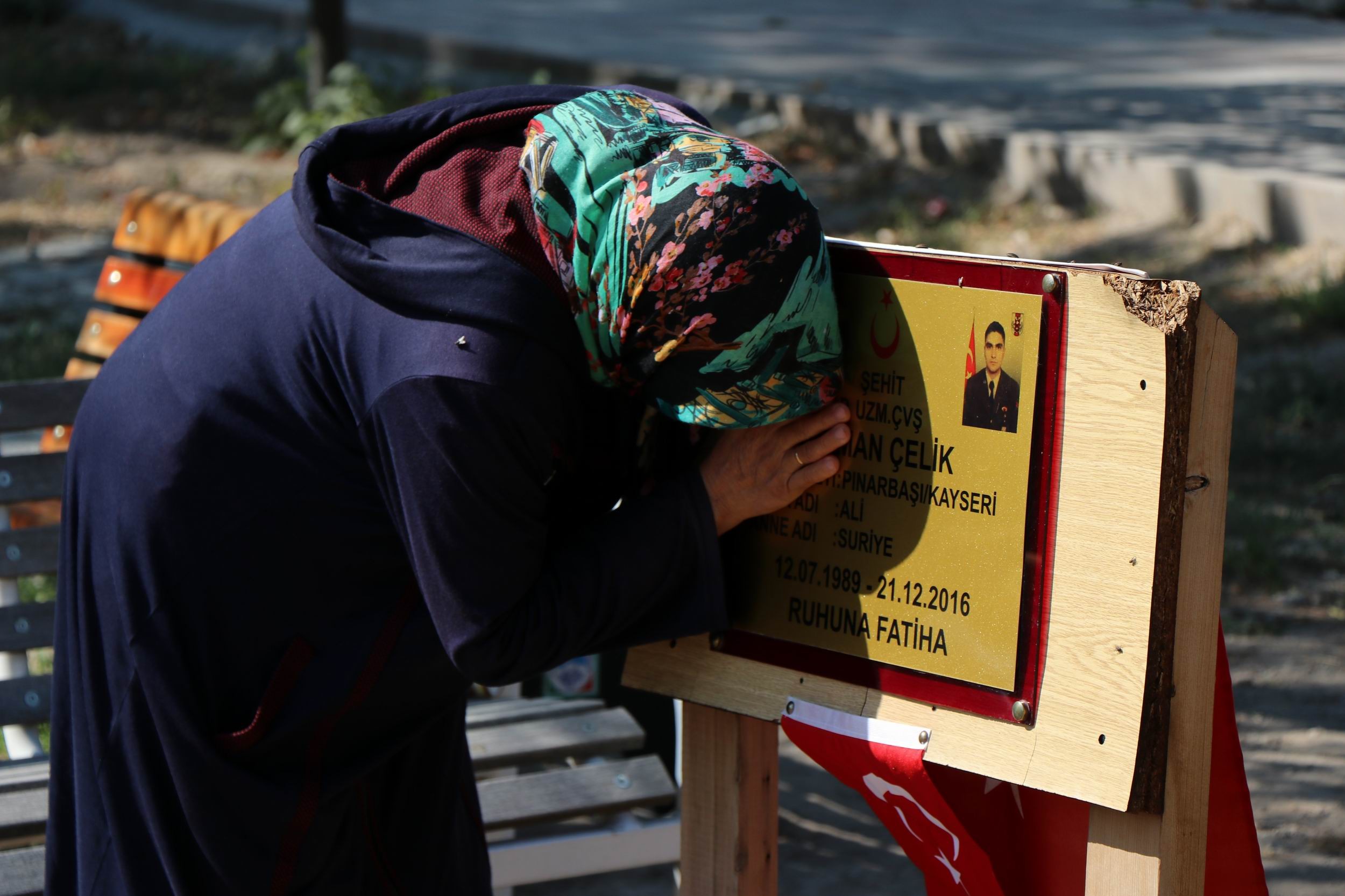 Kartal Şehitliği’nde hüzünlü bayram