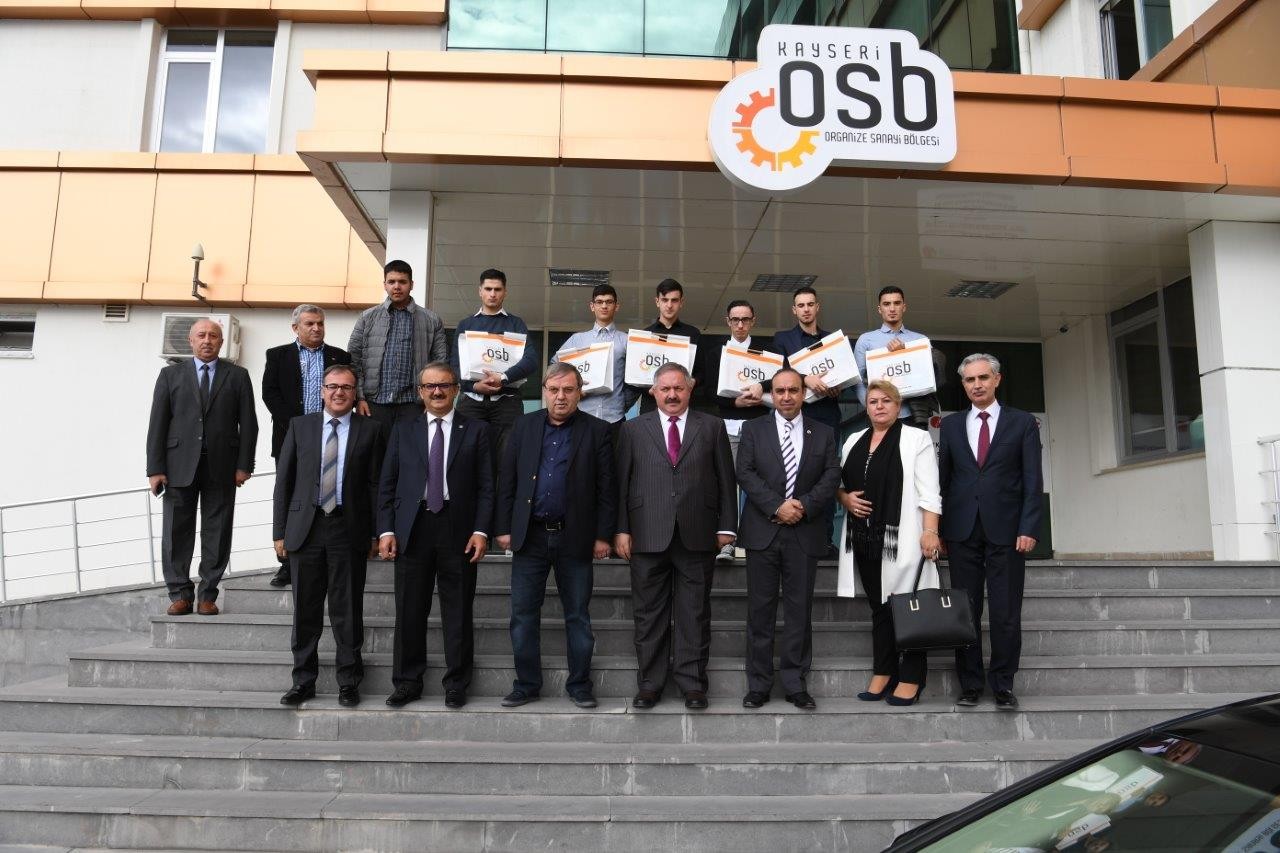 Hollanda Kayserililer Vakfı’ndan Kayseri Organize Sanayi Bölge Müdürlüğü’ne ziyaret