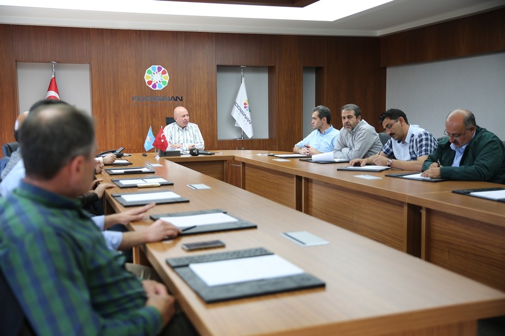 Başkan Çolakbayrakdar, istişare toplantısı gerçekleştirdi