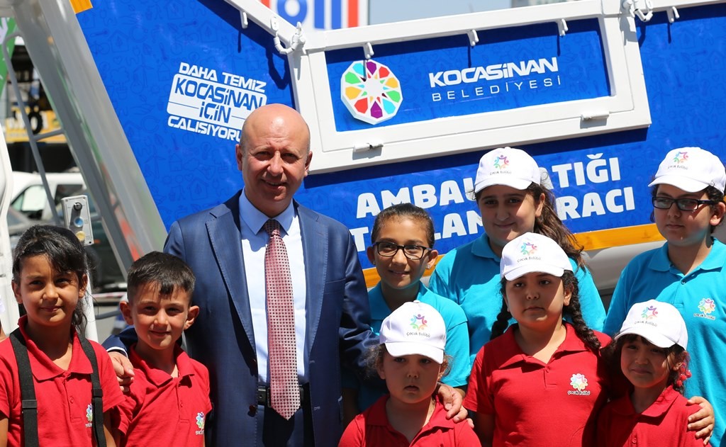 Kocasinan’dan öğrencilere atıkların doğru toplanması konusunda seminer verildi