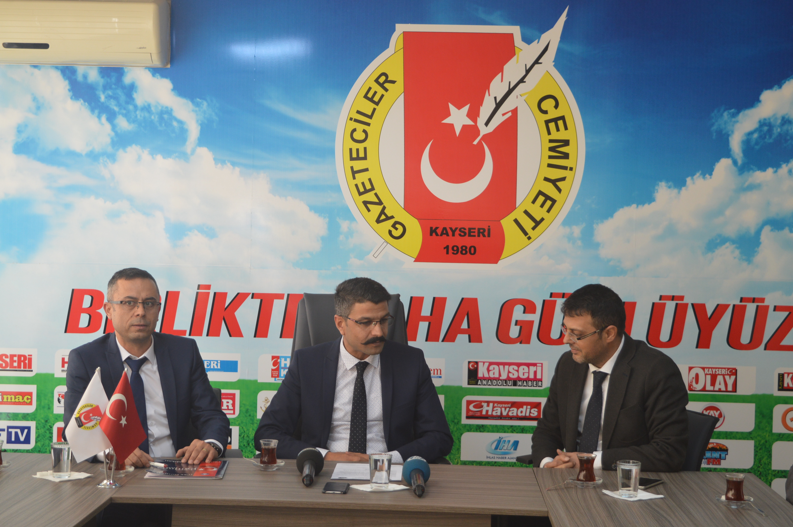 Türk Eğitim-Sen Kayseri şubesinden Kayseri Gazeteciler Derneği’ne ziyaret