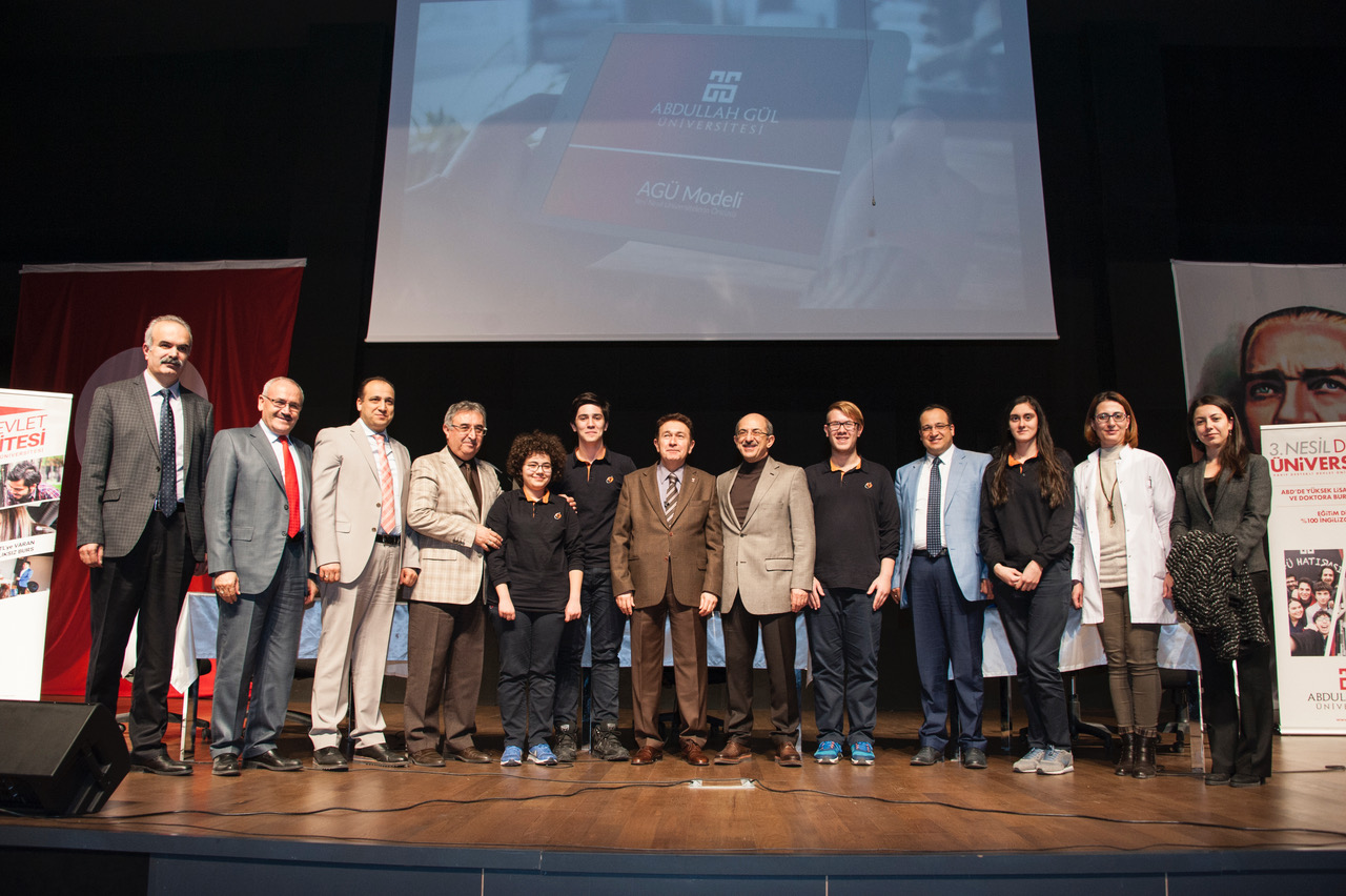 AGÜ’de kariyer günleri düzenlendi