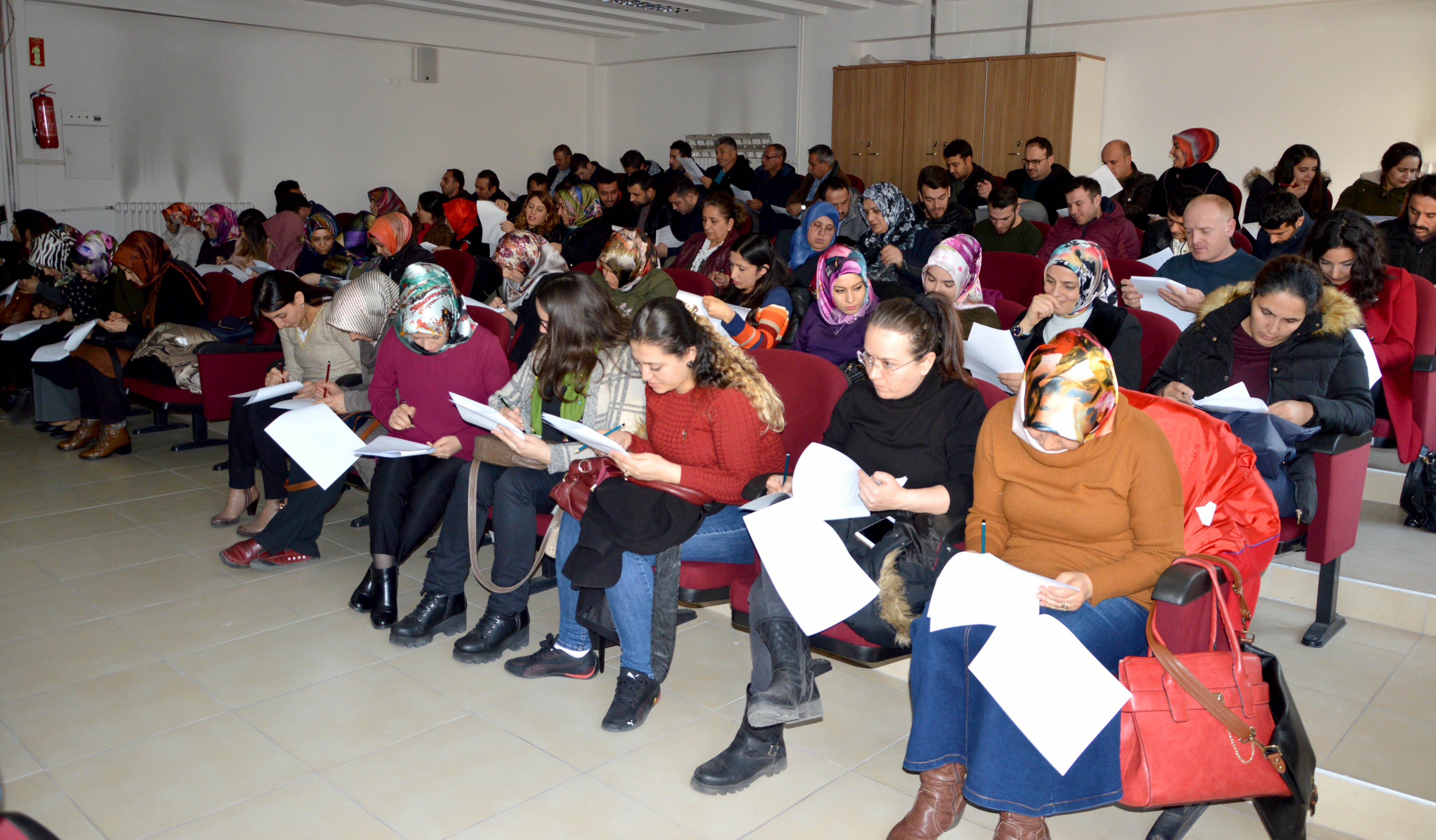 Acil ve Afetler Sağlık Hizmetleri Şube Müdürlüğü tarafından hizmet içi eğitim gerçekleştirildi