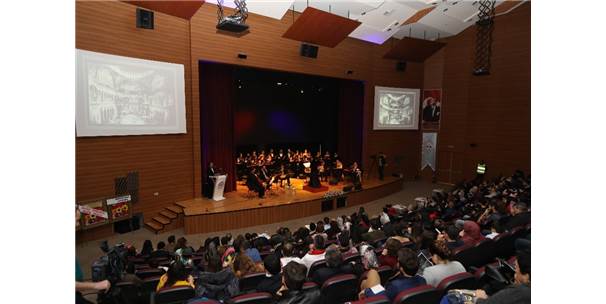 ERÜ’de Klasik Türk Müziği Korosu Konser Verdi