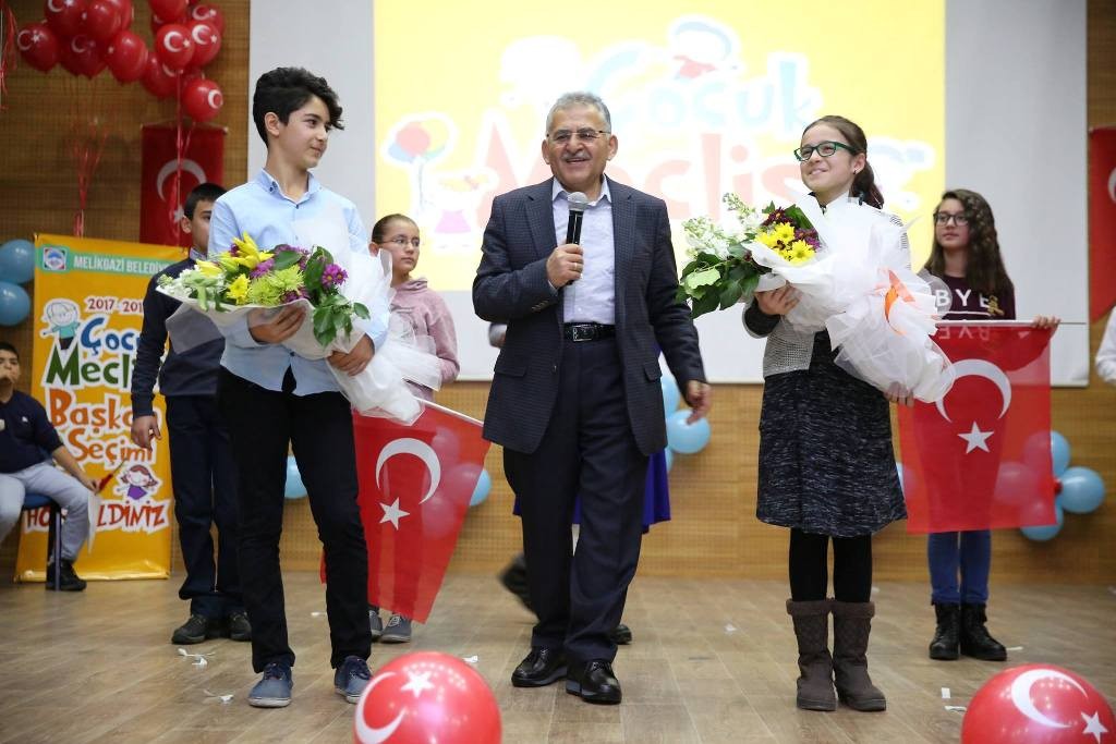 Melikgazi Belediyesi Çocuk Meclisi’nde seçim heyecanı