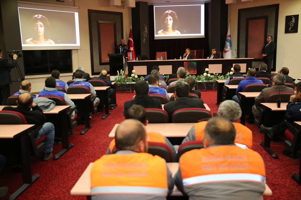 Melikgazi Çalışanlarına Uyuşturucu İle Mücadele Semineri