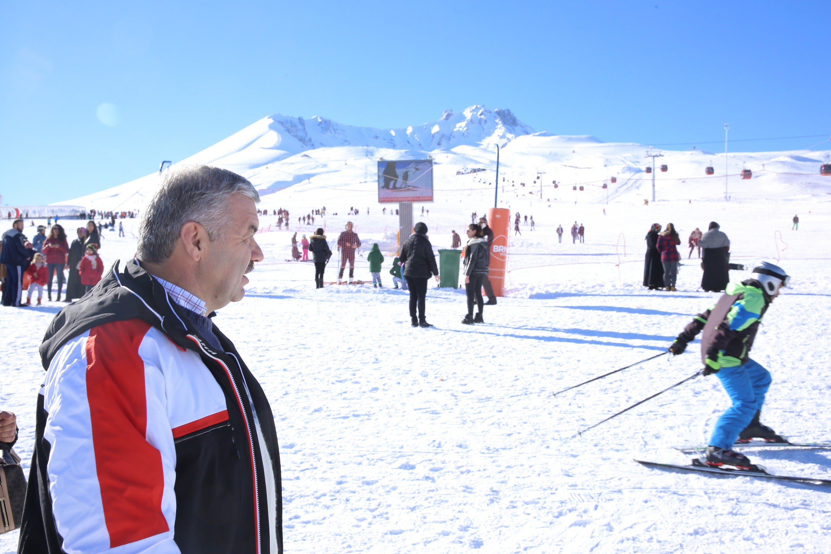 Başkan Çelik, “Kayseri’yi tanıtıyor, ekonomiyi büyütüyoruz”