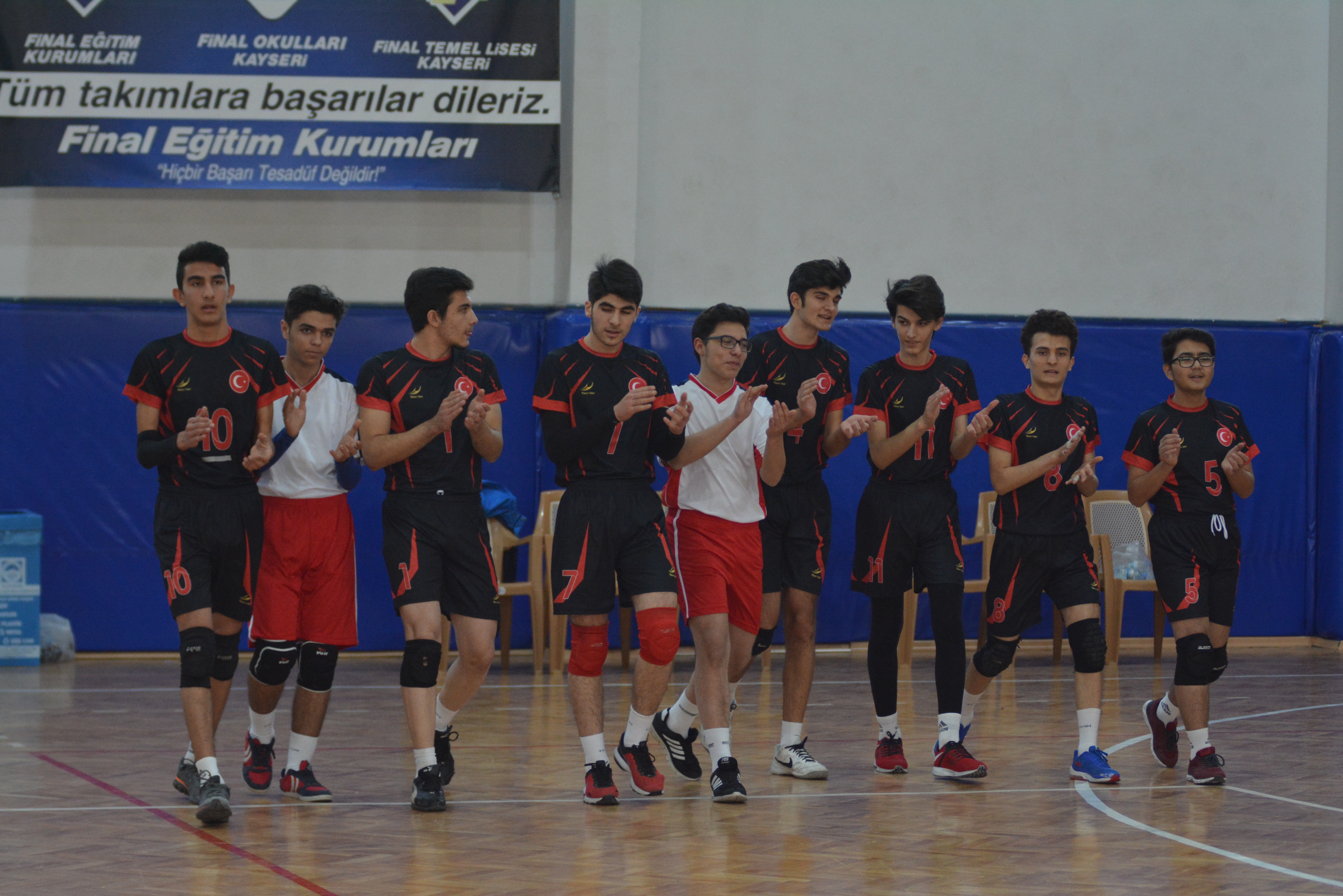 HÜRRİYET M.T.A.L FİNAL YOLUNDA: 3-0