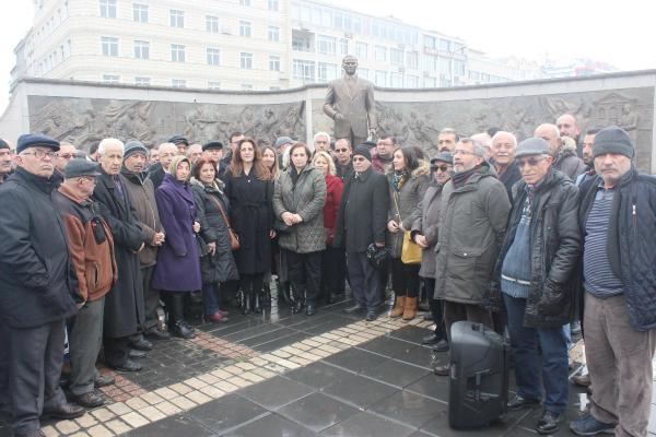 Kayseri’de CHP’lilerden ‘OHAL kaldırılsın’ eylemi