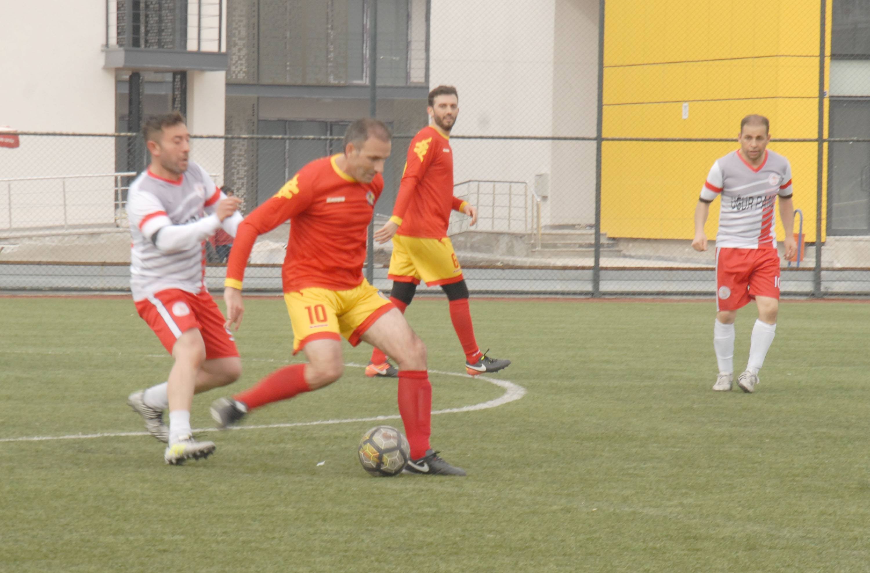 Mersin Karacailyas Veteranlar, Kayseri’de kazandı 