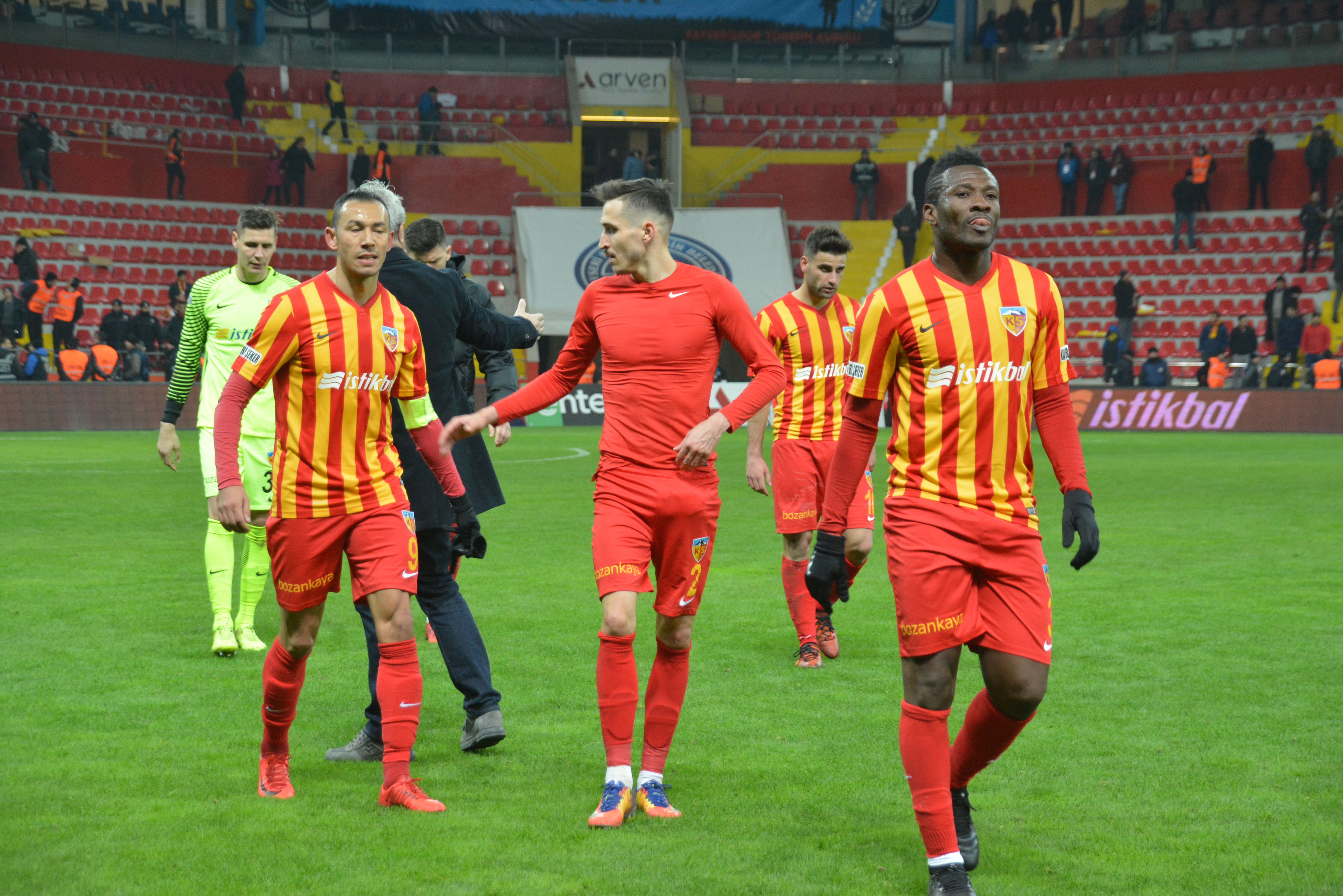 KAYSERİSPOR AVANTAJI SÜRDÜRMEK İSTİYOR