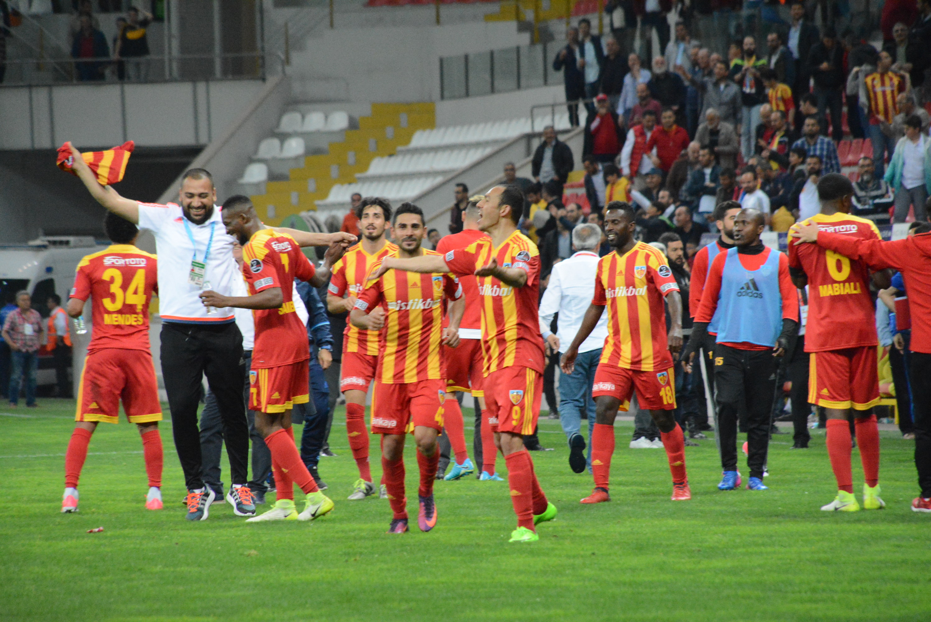 KAYSERİSPOR BAŞKENTE GEÇECEK