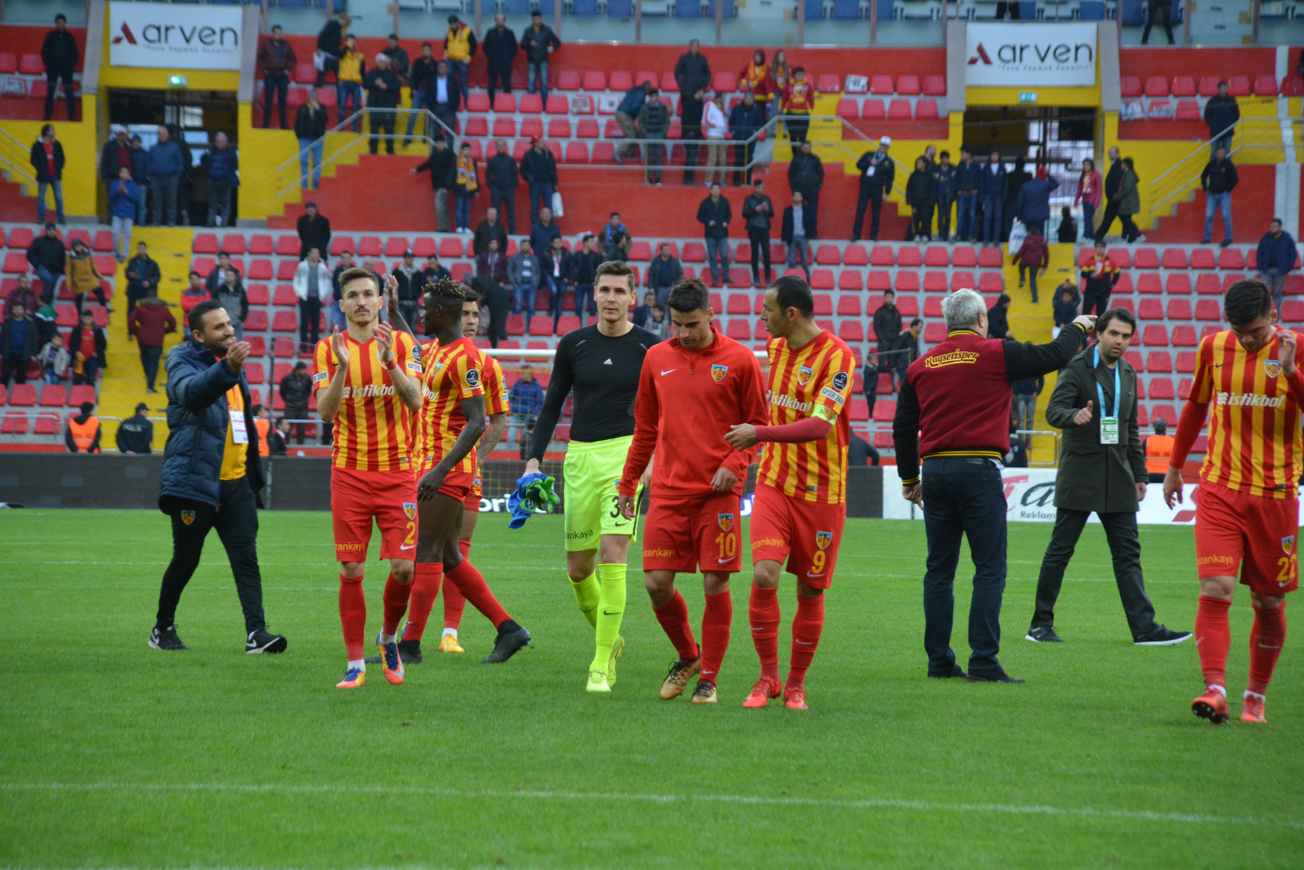 KAYSERİSPOR BURSASPOR HAZIRLIKLARINA BAŞLADI