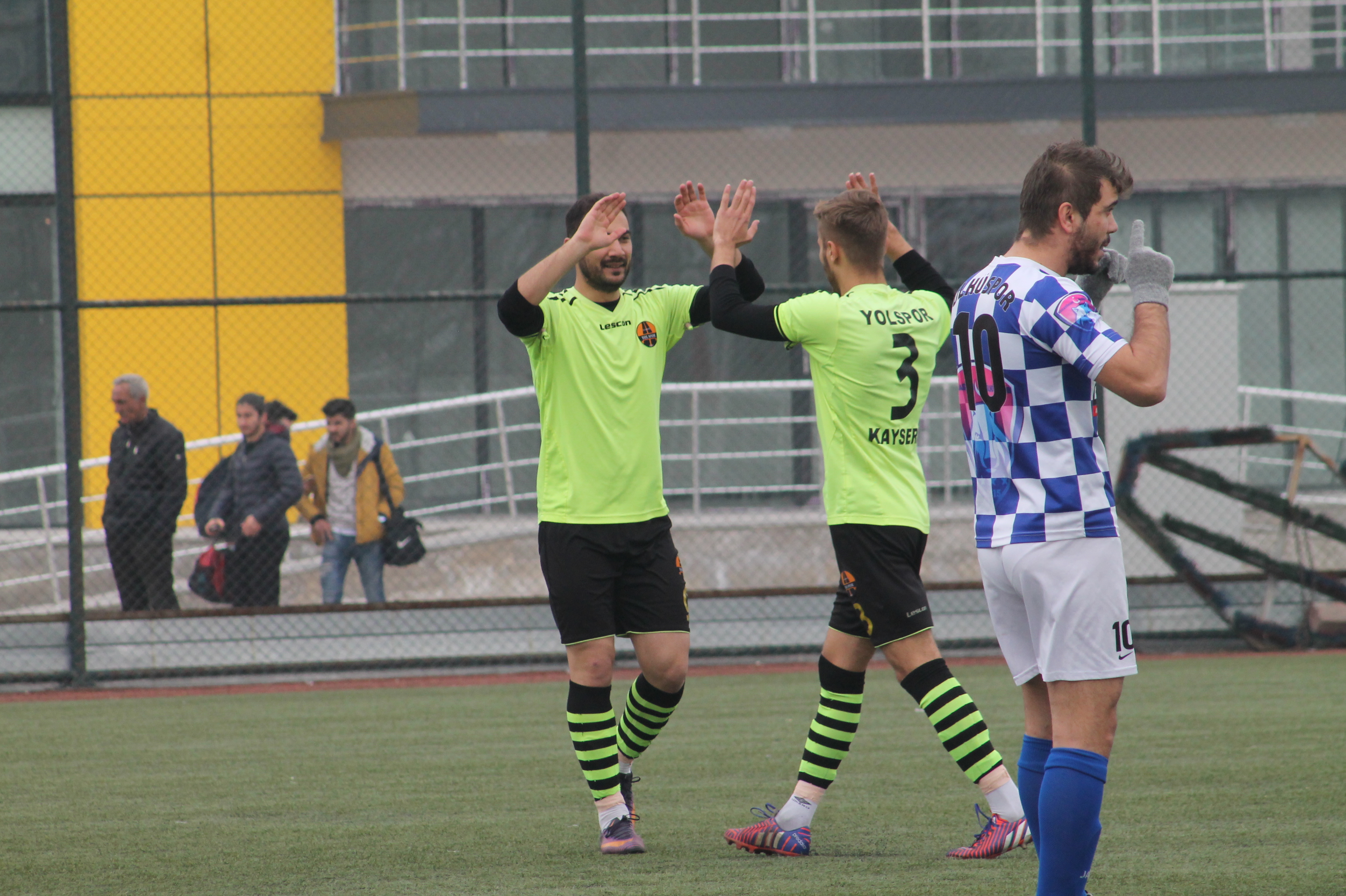 YOLSPOR FARKA GİTTİ:  7 – 1