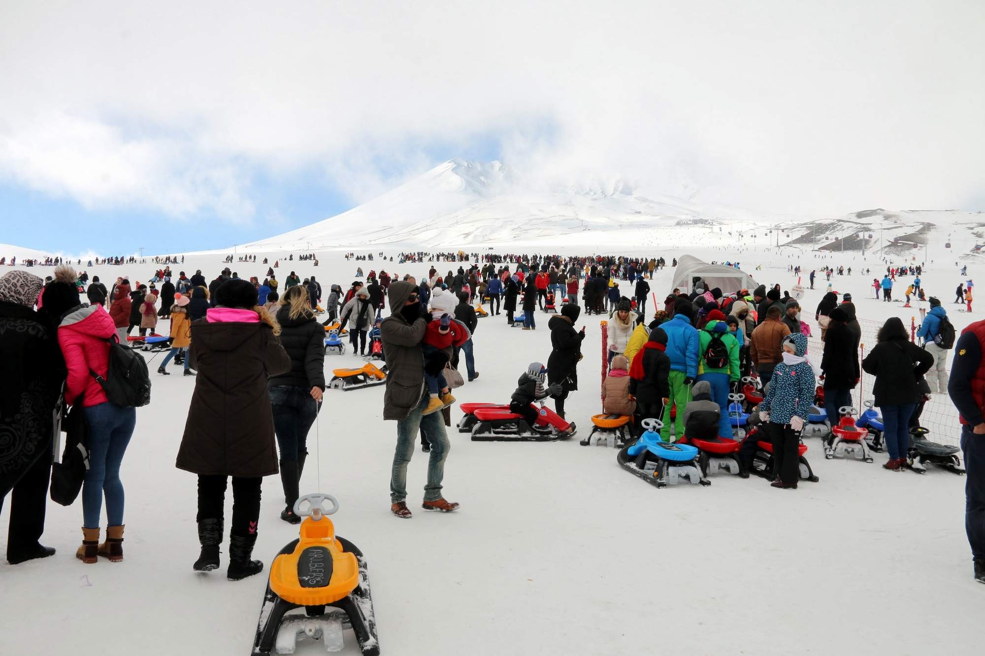 Haftasonu Erciyes’i 60 bin kişi ziyaret etti