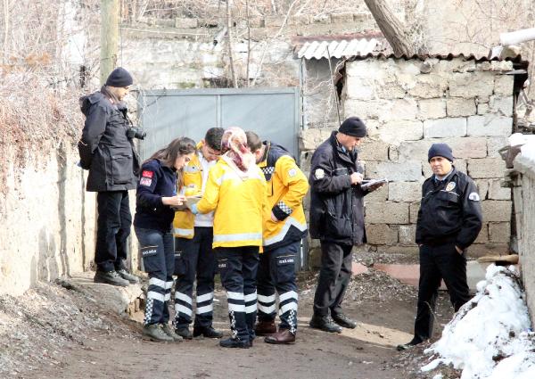 Sobadan zehirlenen 60 yıllık evli çift öldü