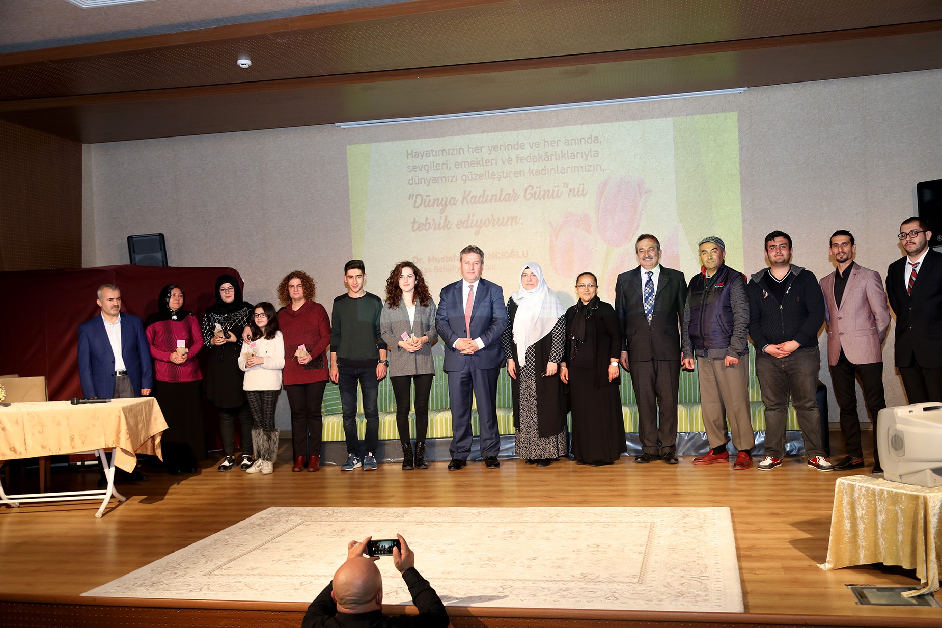 ‘Tek dişi kalmış teknoloji’ oyunu sergilendi