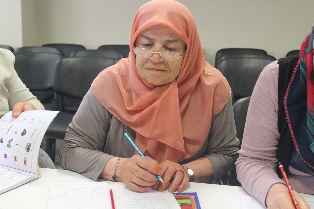 ‘Okuma-Yazma Seferberliği’ne yoğun ilgi