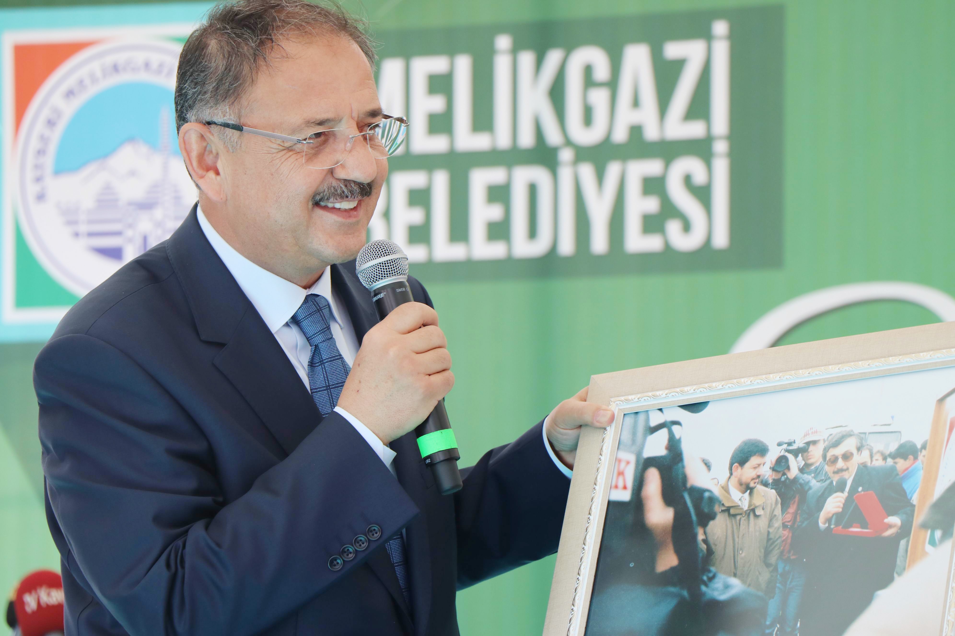 Bakan Özhaseki: “Kayseri en iyi imarlı şehirlerin başında geliyor”