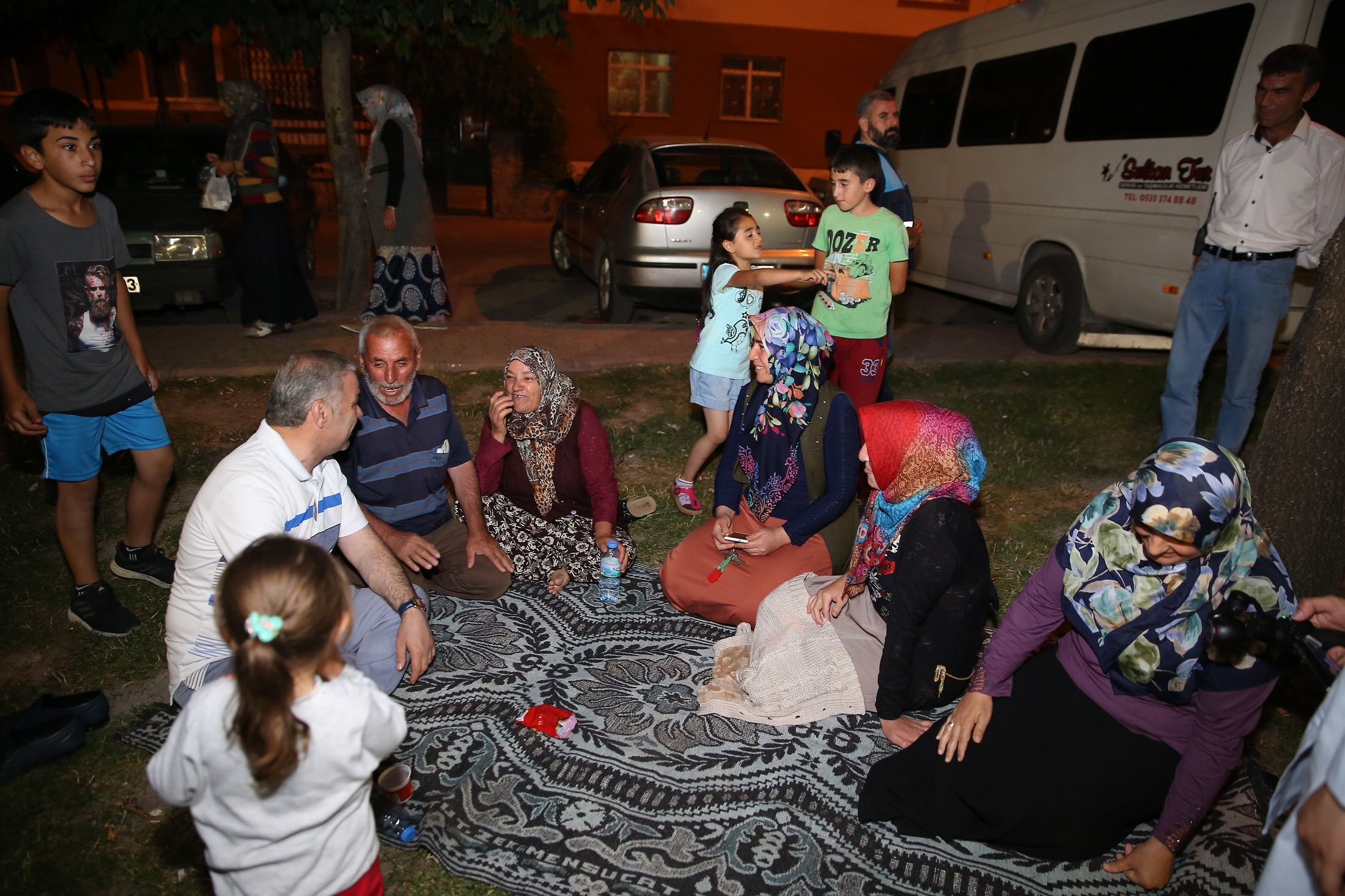 Büyükşehir mahalleleri spor merkezlerine dönüştürecek