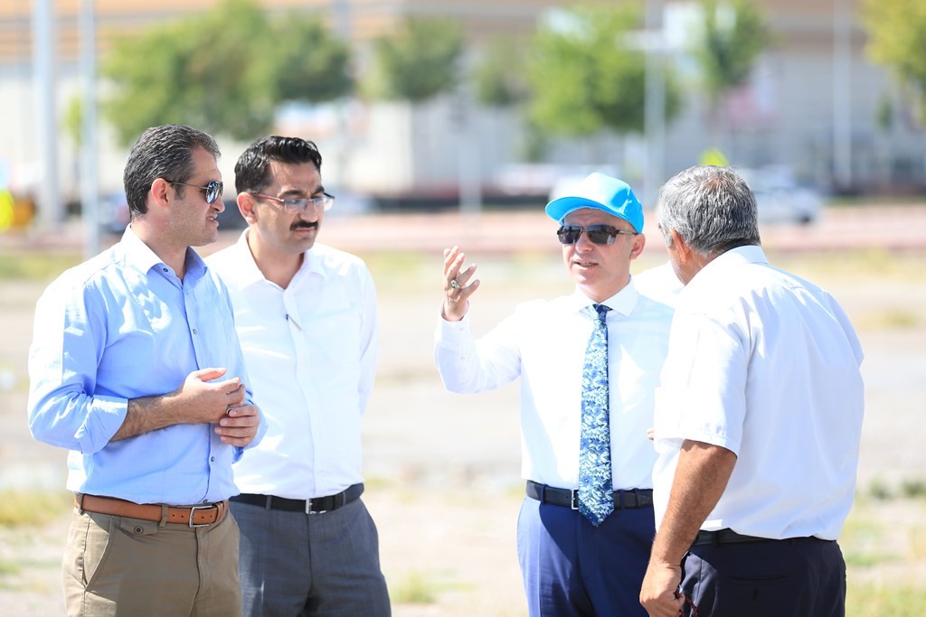 Başkan Çolakbayrakdar, “Amacımız parklarda iyi vakit geçirilmesini sağlamak”