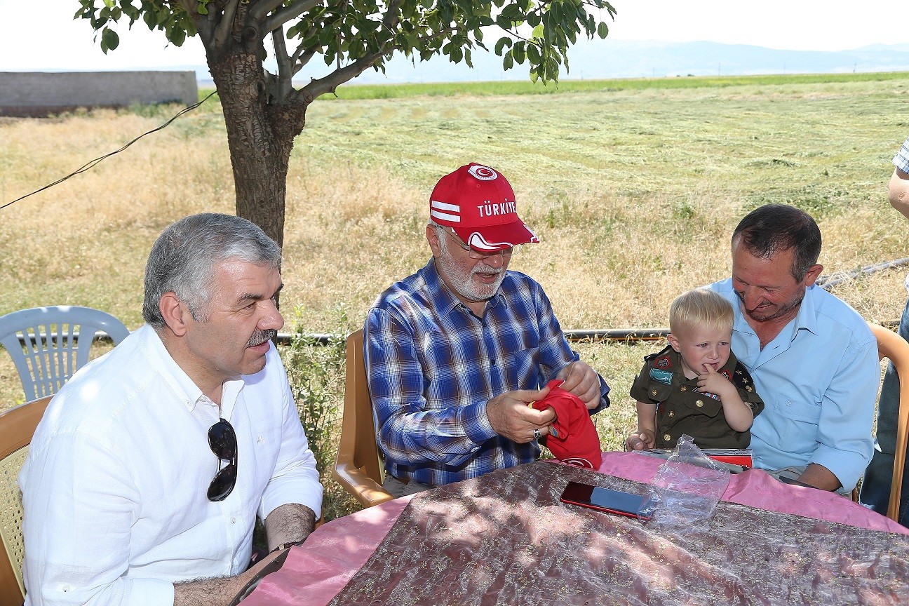 Başkan Çelik Sarıoğlan’ı ziyaret etti