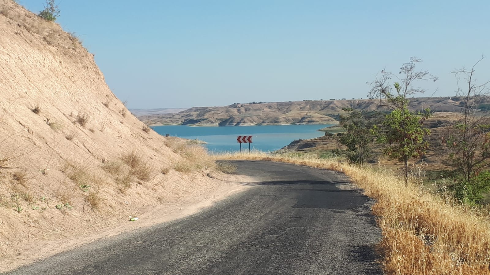 Günde binlerce kişinin kullandığı yola tepki