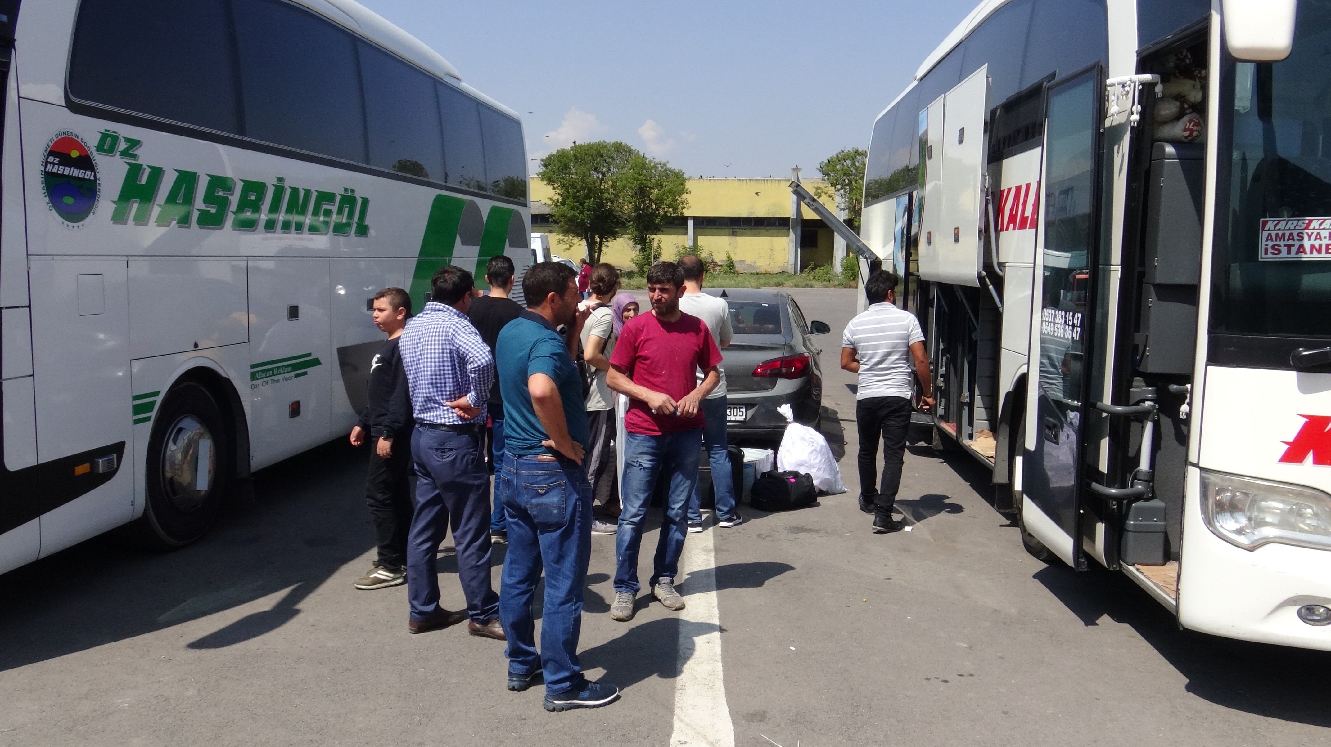 Kars Otogar’ın da bayram dönüşü yoğunluğu