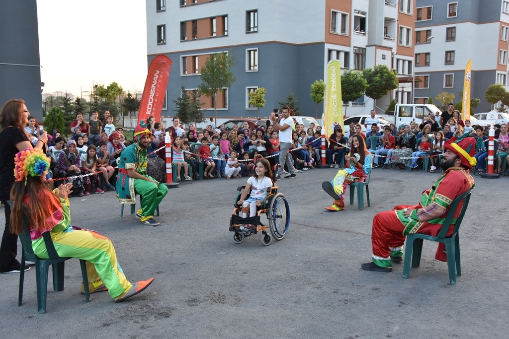 Kocasinan, Mutlu Etmek İçin Engel Tanımıyor