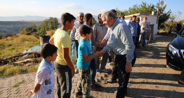 Başkan Çelik Taşhan’da kazı çalışmalarını inceledi