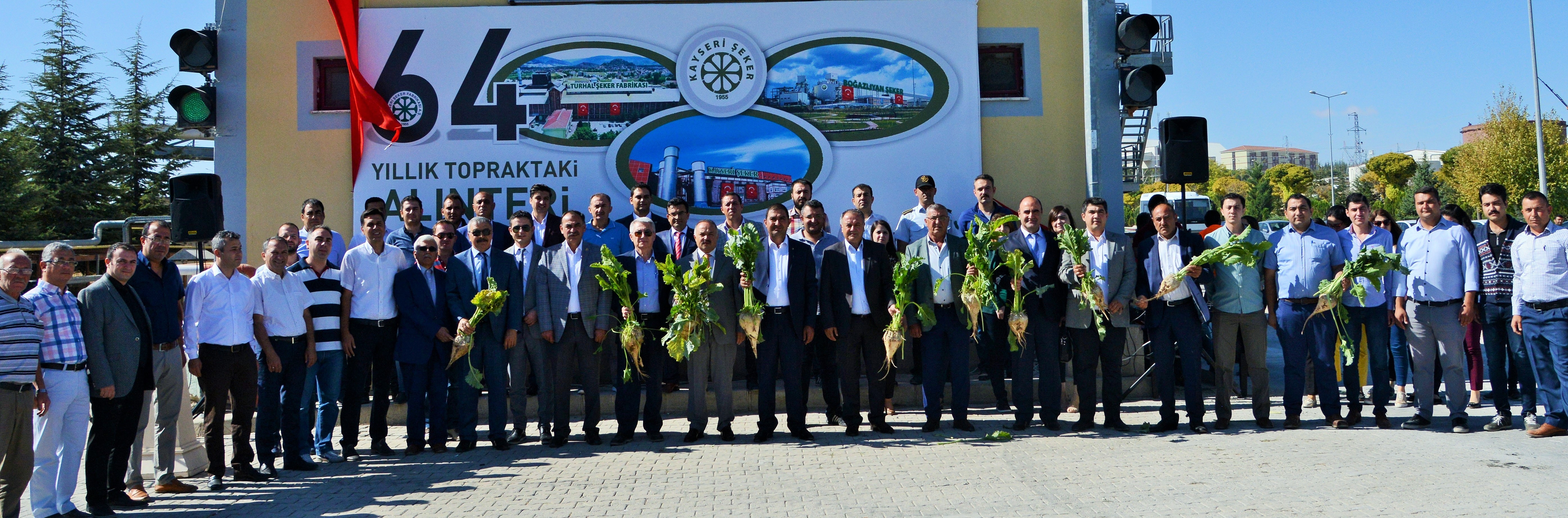 Kayseri Şekerspor güreş takımı grup lideri oldu