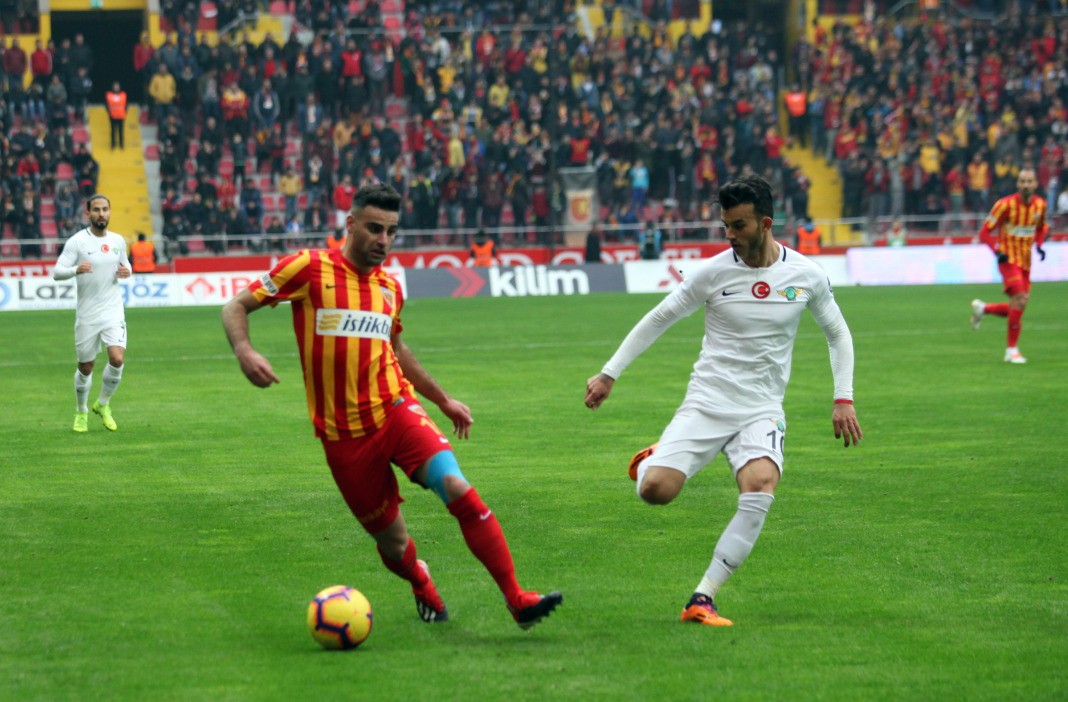 Kayserispor ilk kez peşpeşe kazandı