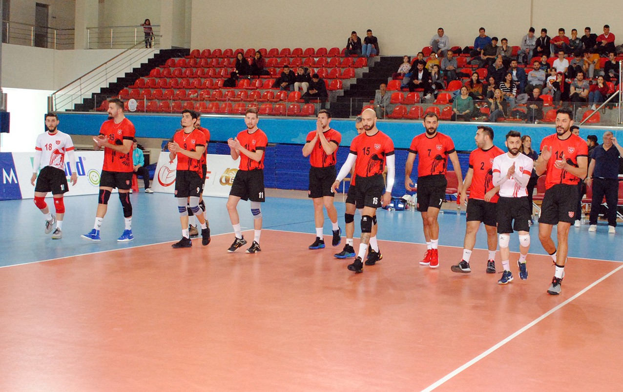 Voleybol 1. Lig Erkekler: Bursa Büyükşehir Belediyespor: 3 – Alanya Belediyespor: 2