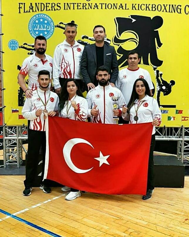 “Kendimi buldum” Dediği Kickboks’ta 2. Oldu