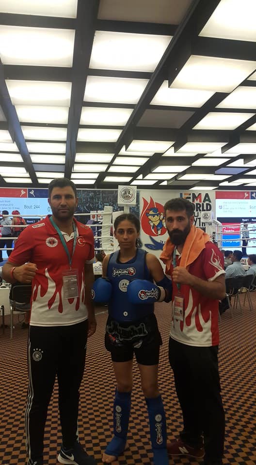 Nazlı Kaymaz Muaythai Dünya Şampiyonasında Yarı Finalde