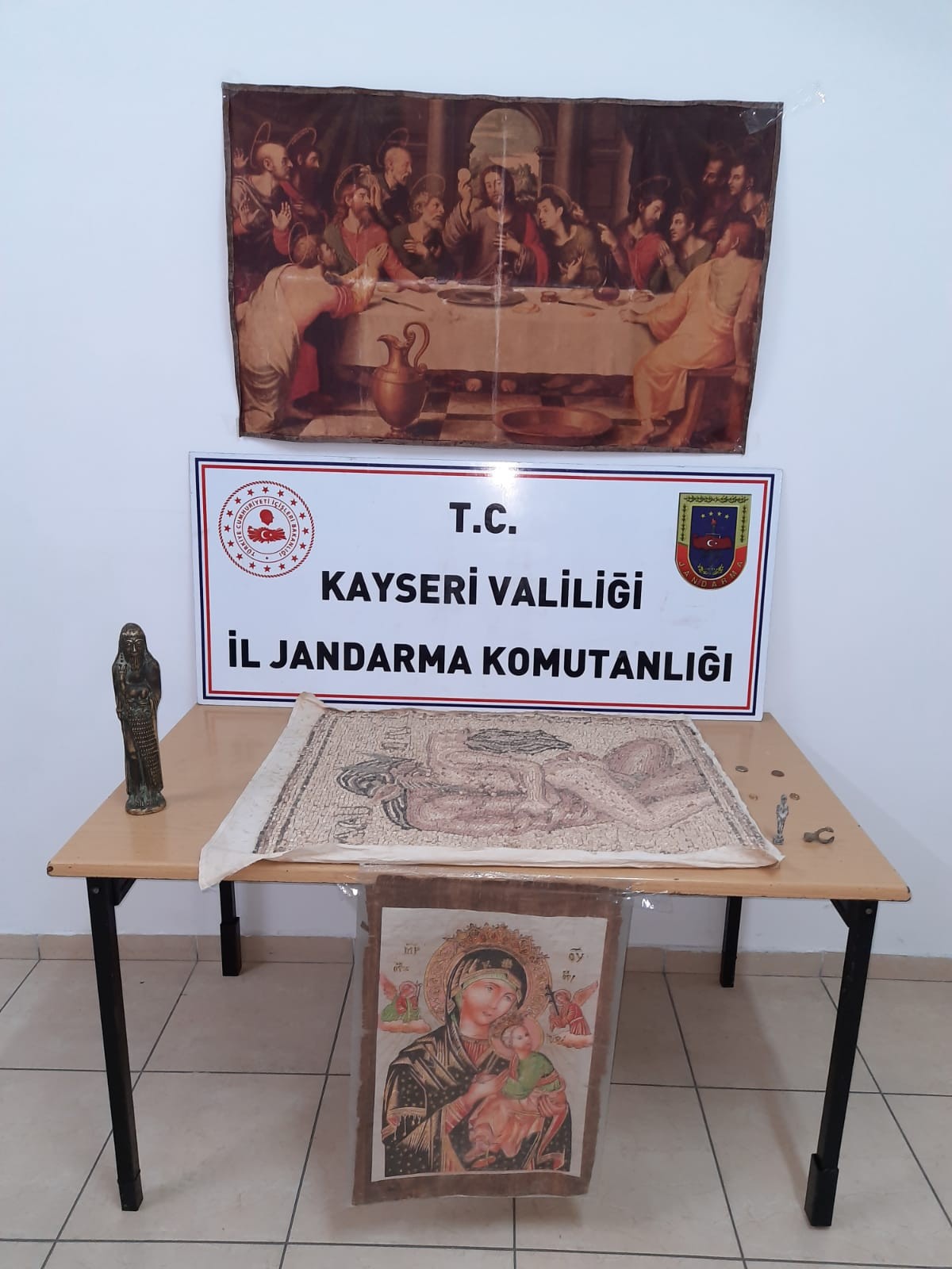 Jandarmadan tarihi eser operasyonu